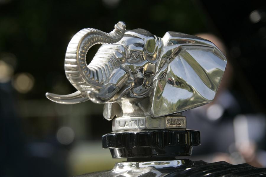  Daimler Double Six 1932 года  (фото 2 из 3)